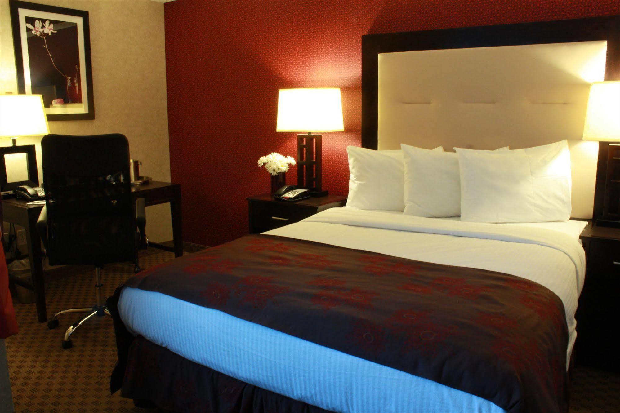 The Lloyd Stamford, Tapestry Collection By Hilton Hotel Eksteriør billede